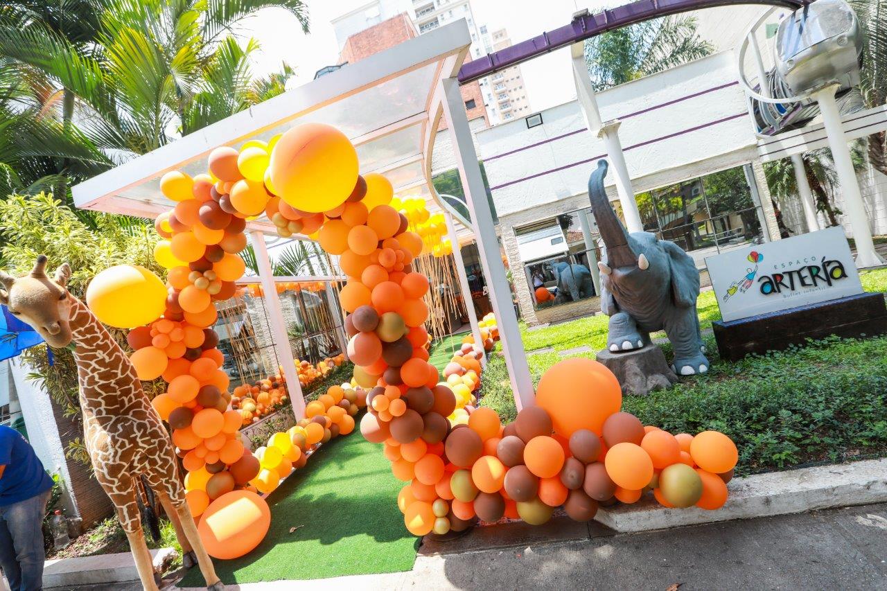 Festa-infantil-o-Rei-Leao-entrada-buffet-2.jpg